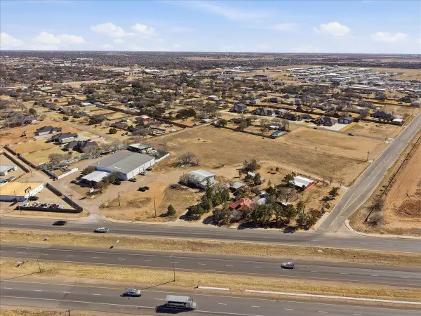 7447 Marsha Sharp, Lubbock, TX 79407