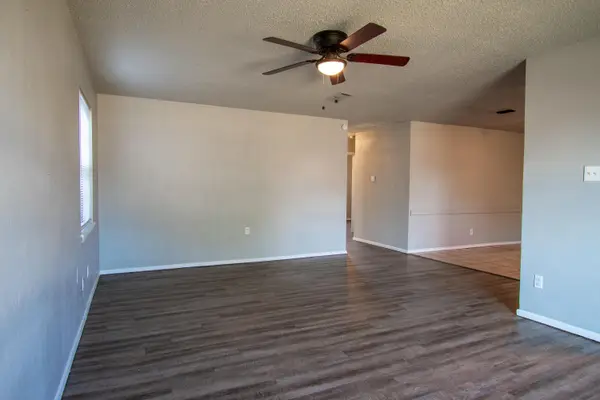 6305 29th Street, Lubbock, TX 79407