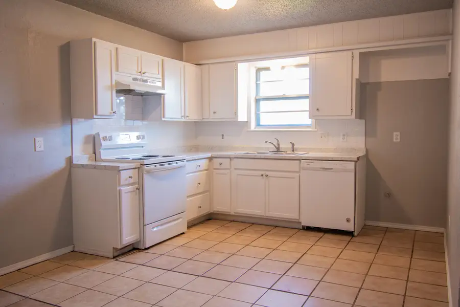 6305 29th Street, Lubbock, TX 79407 - #3