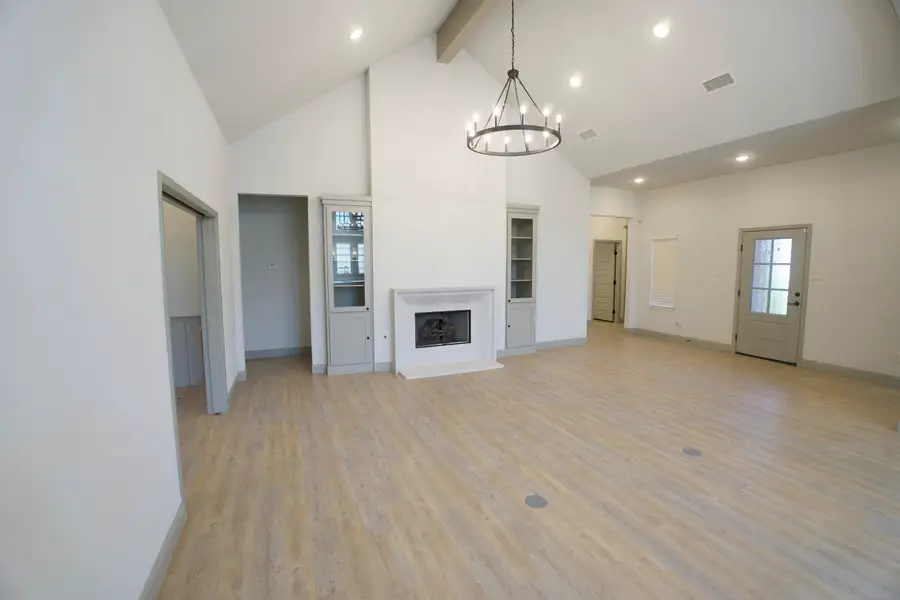 4015 137th Street, Lubbock, TX 79423 - #2