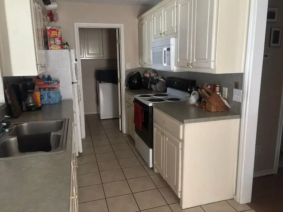 2340 78th Street, Lubbock, TX 79423 - #3