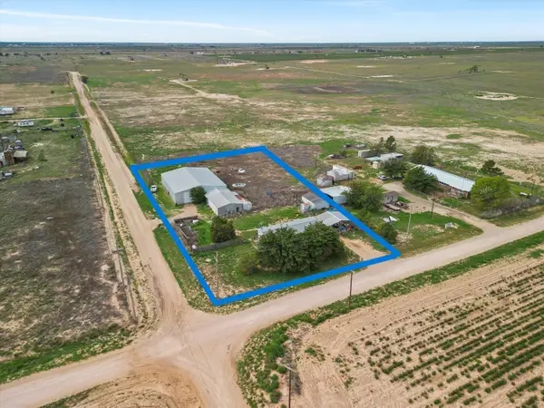 3541 Maverick Road, Sundown, TX 79372