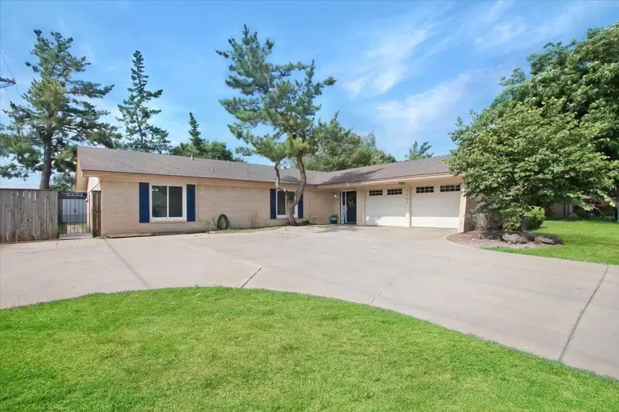 3401 75th Street, Lubbock, TX 79423 - #2