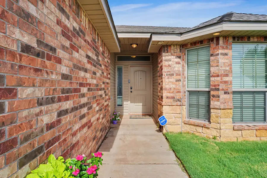 9706 Quincy Avenue, Lubbock, TX 79424 - #2