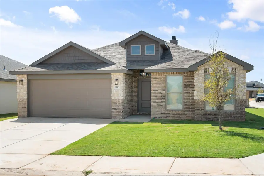 3201 Harvest Avenue, Wolfforth, TX 79382 - #3