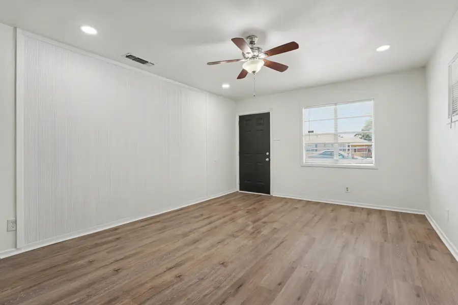 3616 32nd Street, Lubbock, TX 79410 - #3
