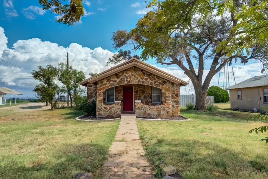 2222 N Main Street, Tahoka, TX 79373 - #2