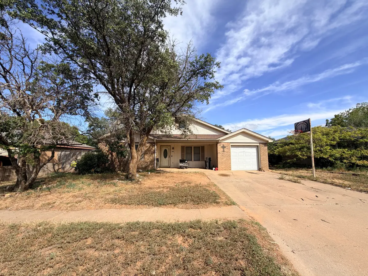 1804 Aberdeen Avenue, Wolfforth, TX 79382 - #1