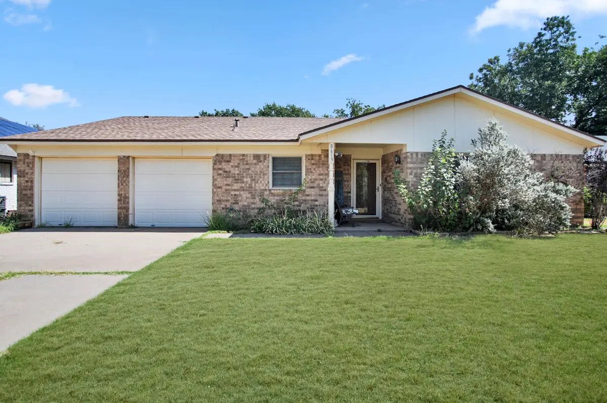 8615 Knoxville Avenue, Lubbock, TX 79423 - #1