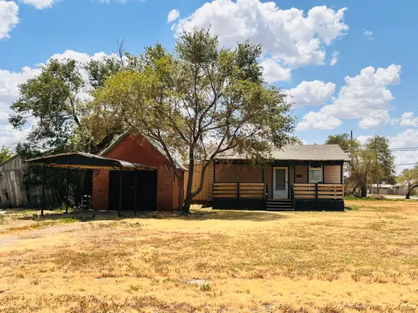 325 W Mississippi Street, Floydada, TX 79235