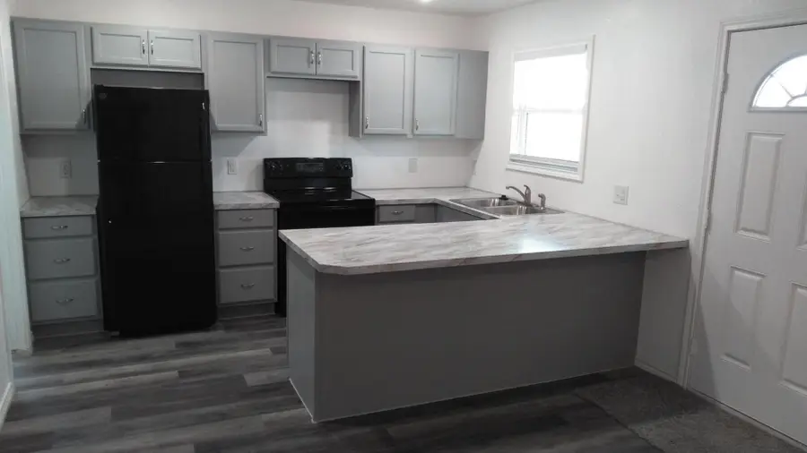 1103 14th Street, Abernathy, TX 79311 - #2