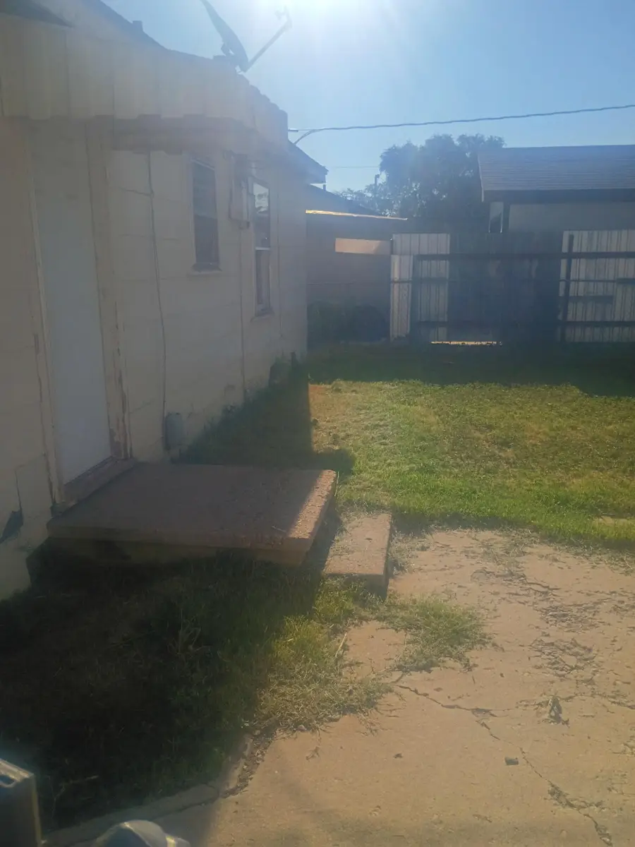 2031 63rd Street, Lubbock, TX 79412 - #3