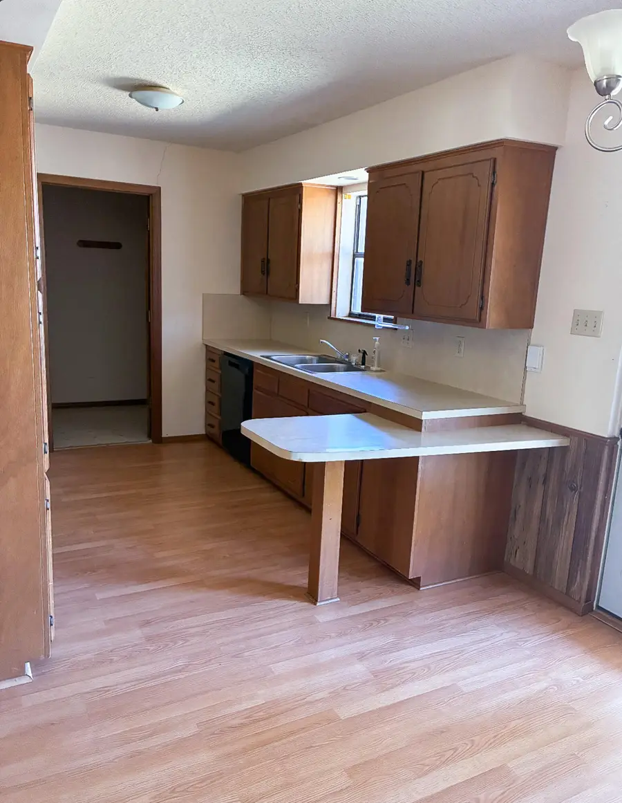 1508 Avenue K, Childress, TX 79201 - #3