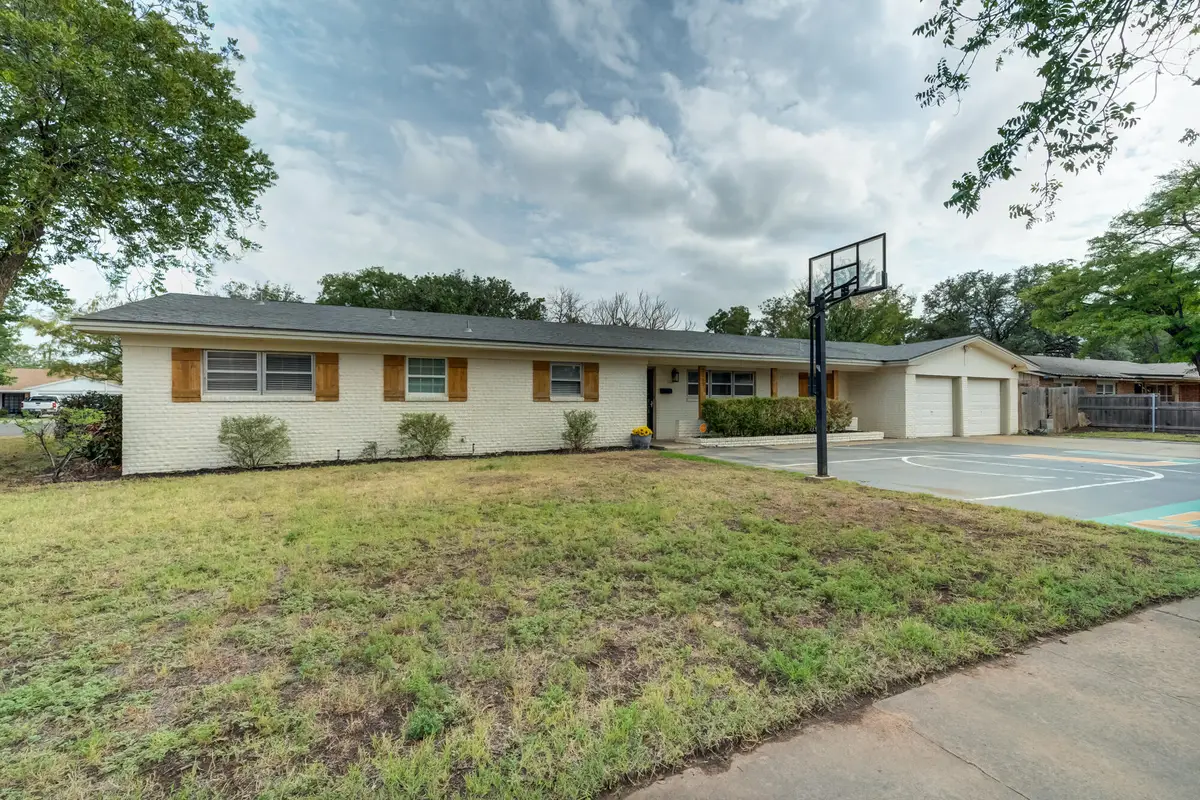 2117 62nd Street, Lubbock, TX 79412 - #1