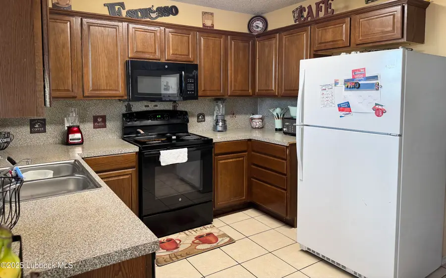 303 77th Street, Lubbock, TX 79404 - #3