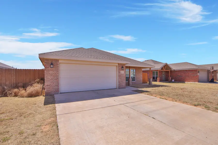 8411 10th Place, Lubbock, TX 79416 - #3