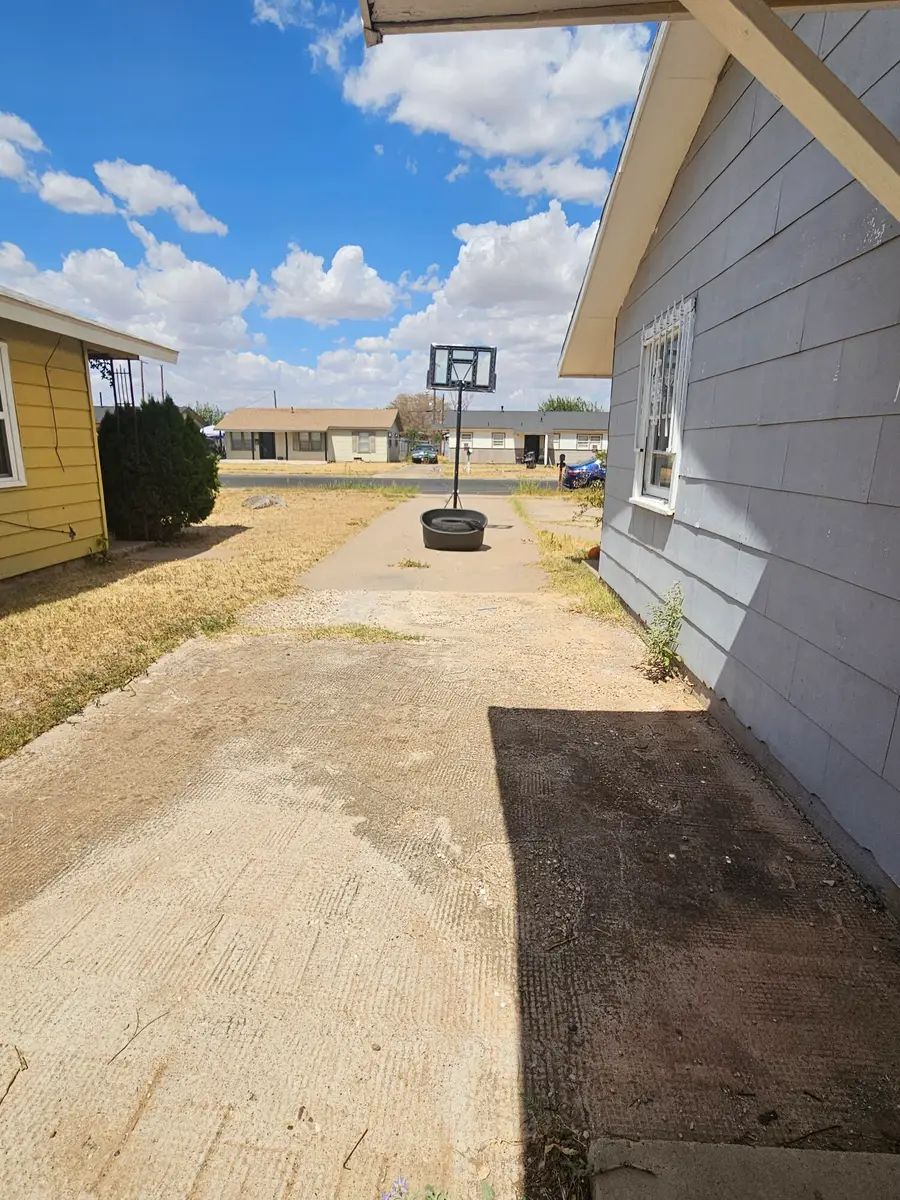 2116 E 30th Street, Lubbock, TX 79404 - #2