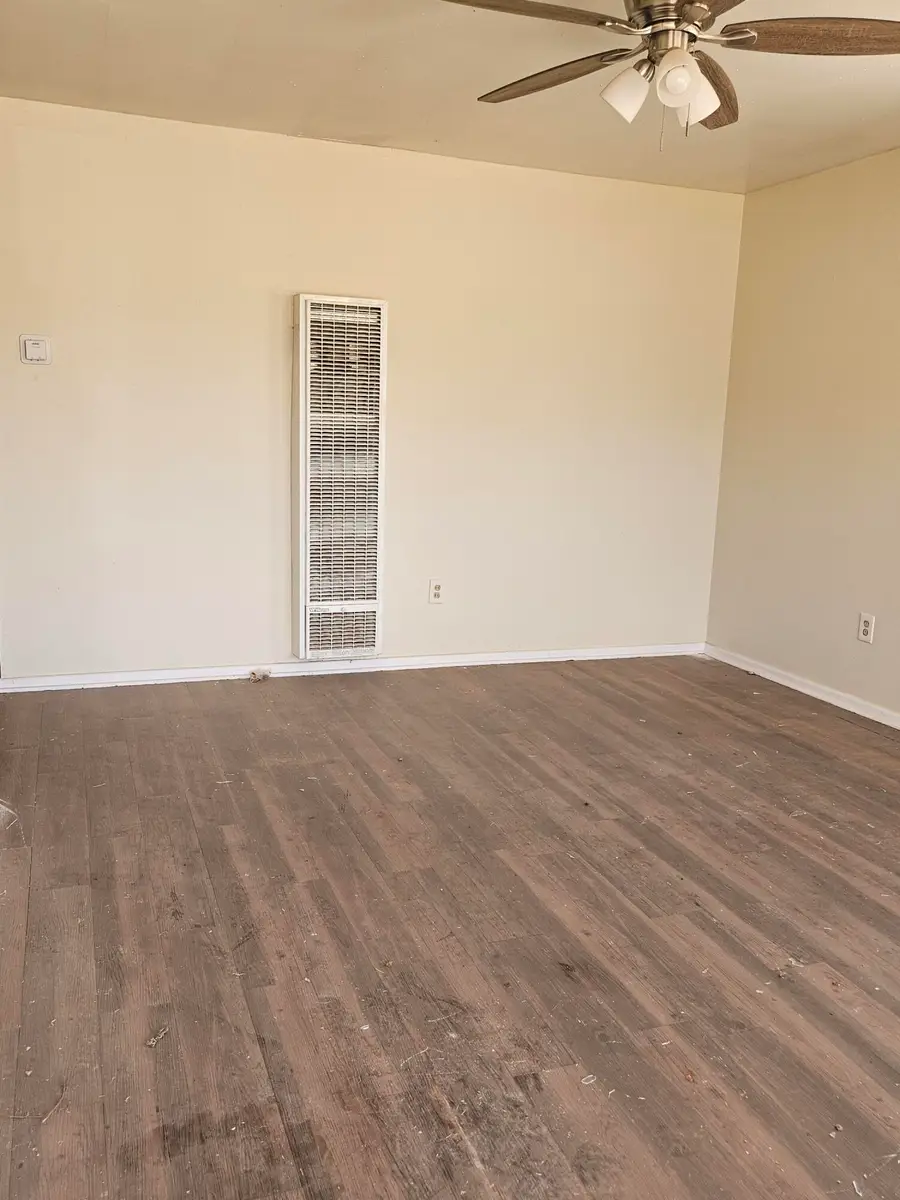 2116 E 30th Street, Lubbock, TX 79404 - #3