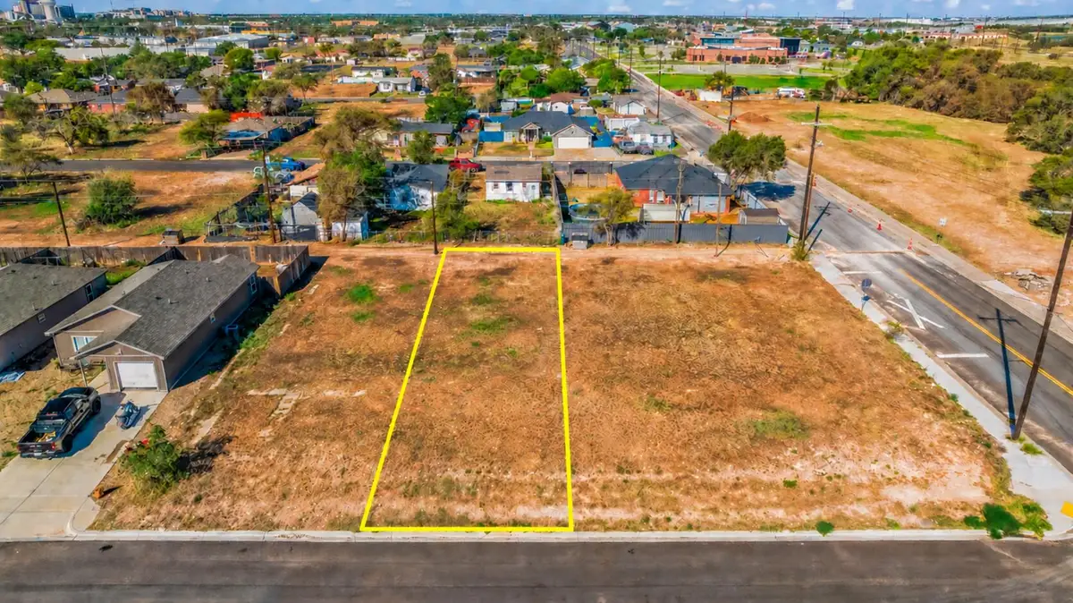 325 N Avenue Q, Lubbock, TX 79415 - #1