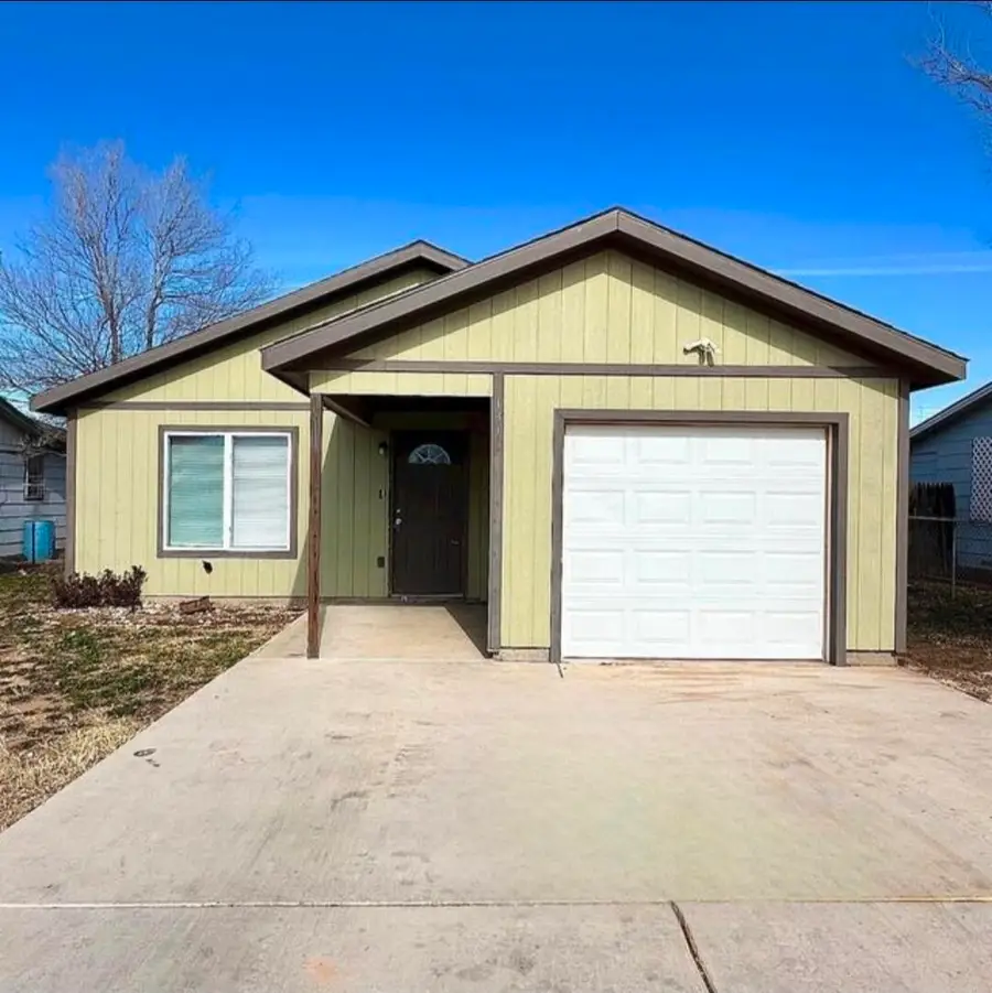 1319 E 16th Street, Lubbock, TX 79403 - #2