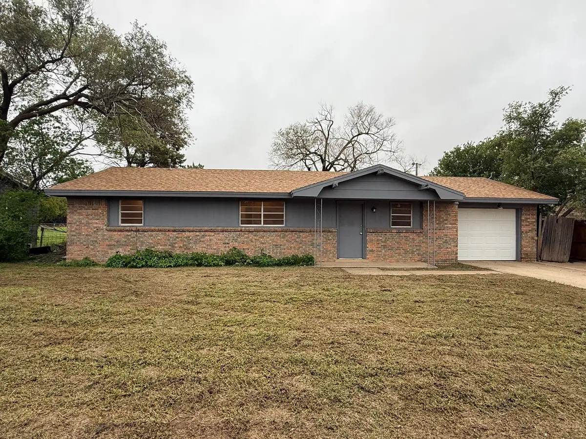 307 Monroe Avenue, Lorenzo, TX 79343 - #1