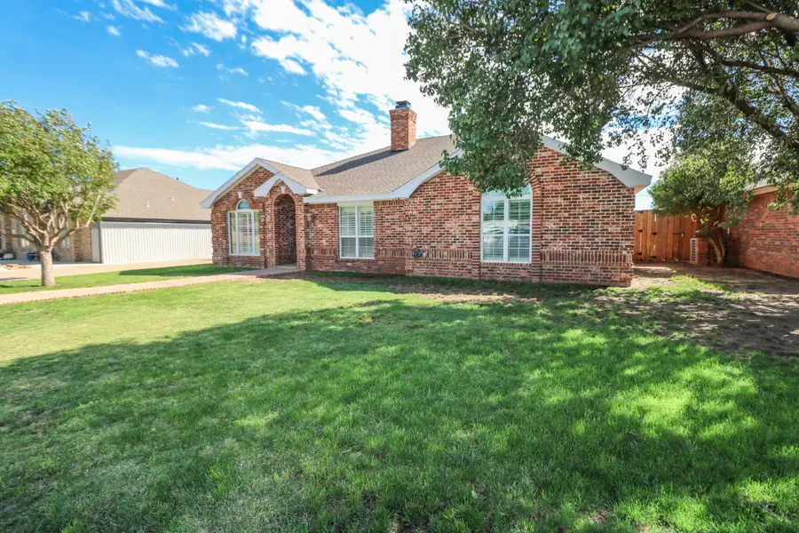 222 E 28th Street, Littlefield, TX 79339 - #2