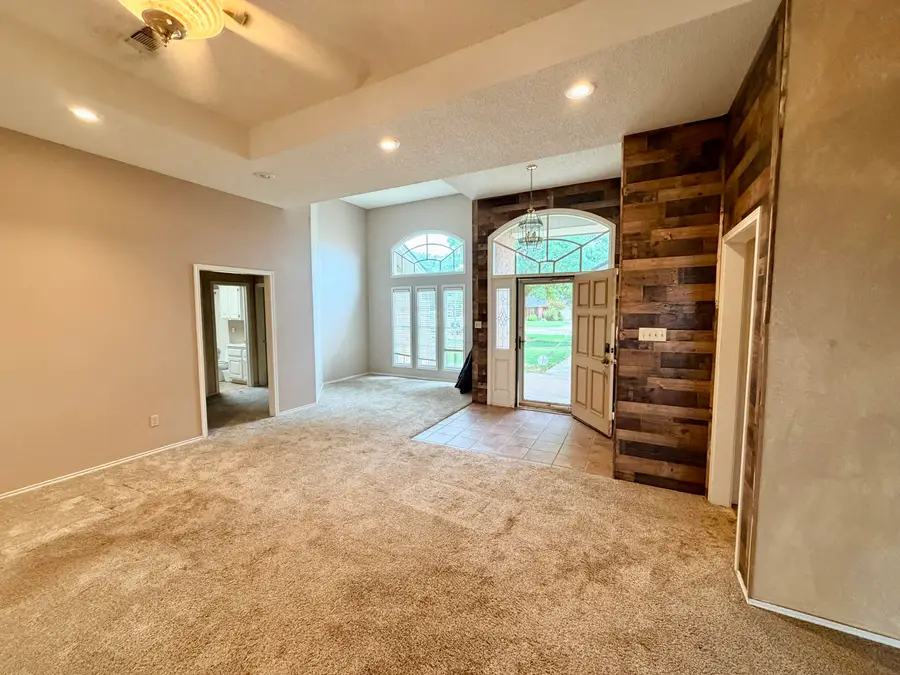 1725 E Broadway Street, Brownfield, TX 79316 - #3