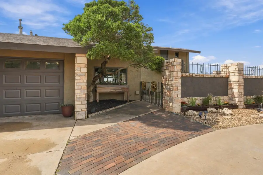 63 E Canyonview Drive, Ransom Canyon, TX 79366 - #2