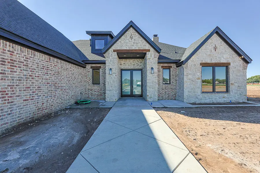602 W 9th Place, Idalou, TX 79329 - #2