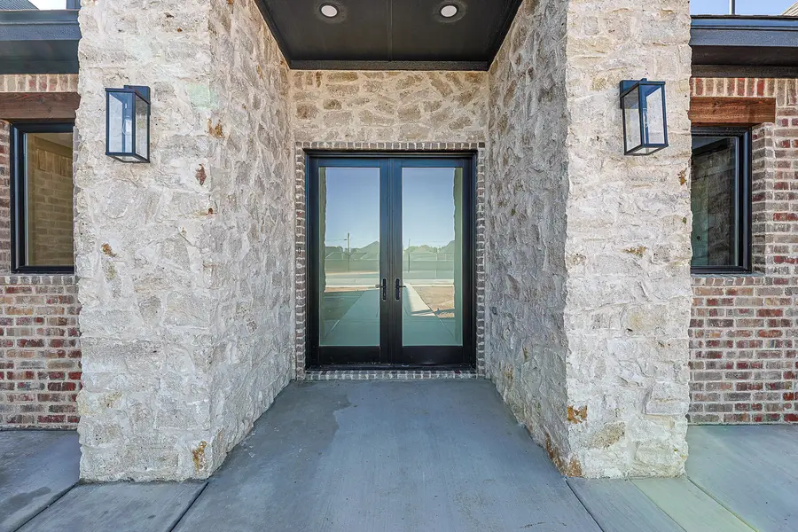 602 W 9th Place, Idalou, TX 79329 - #3