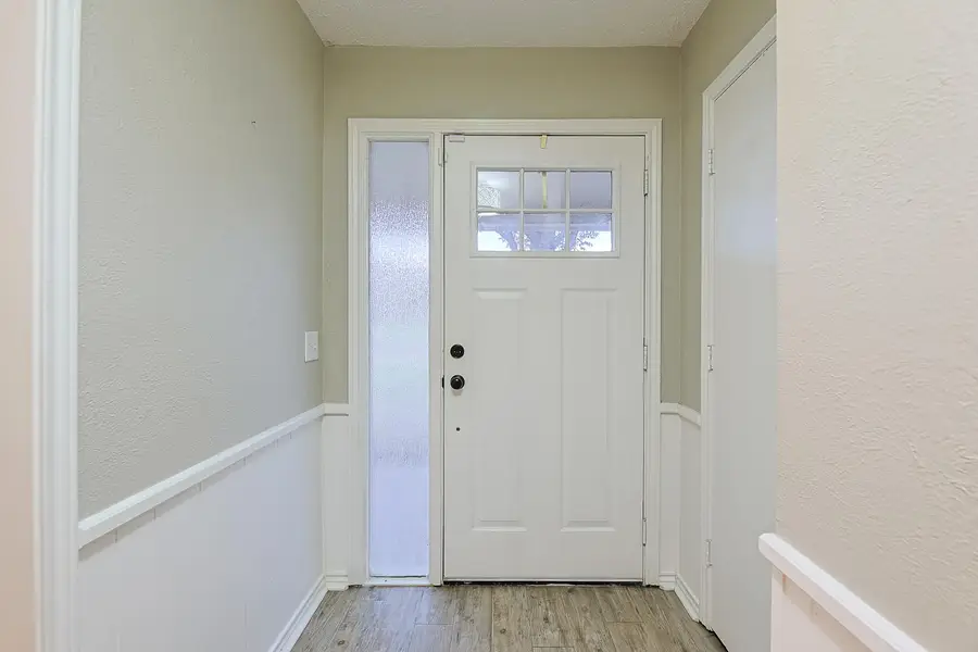 6903 Lynnhaven Drive, Lubbock, TX 79413 - #3