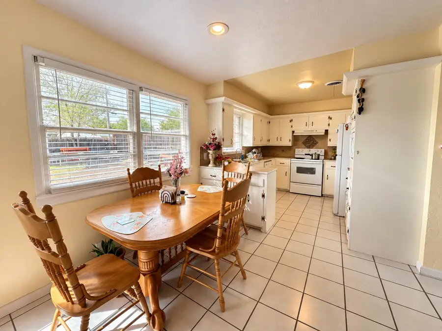 1503 46th Place, Lubbock, TX 79412 - #2