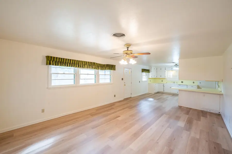 3709 46th Street, Lubbock, TX 79413 - #2