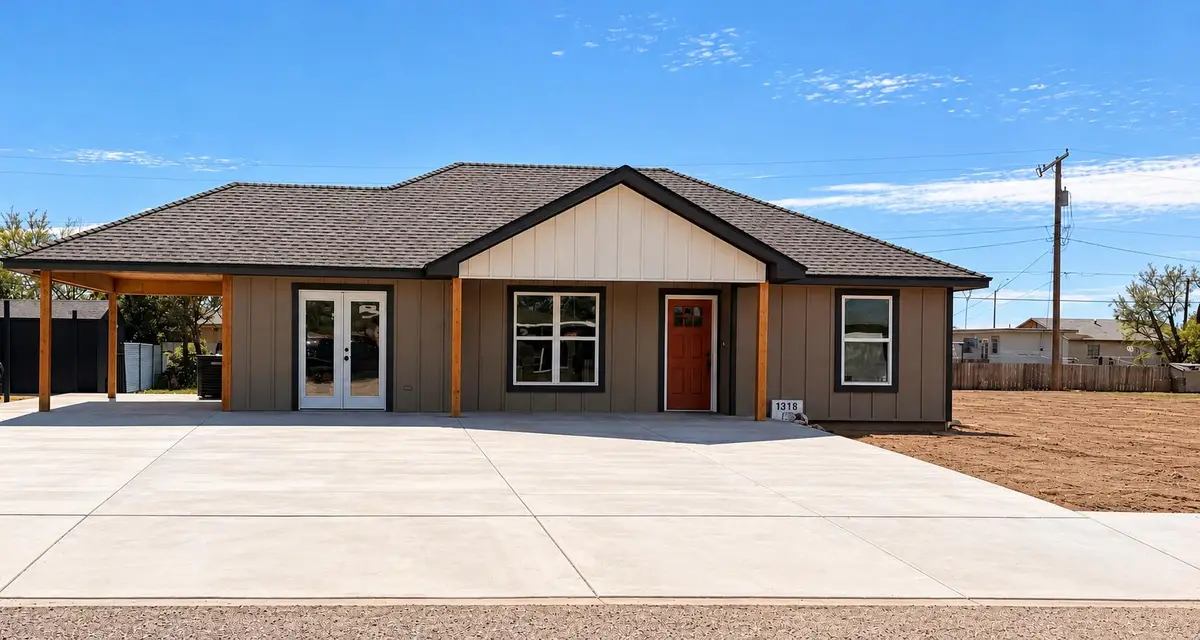 1318 E Rice Street, Lubbock, TX 79403 - #1
