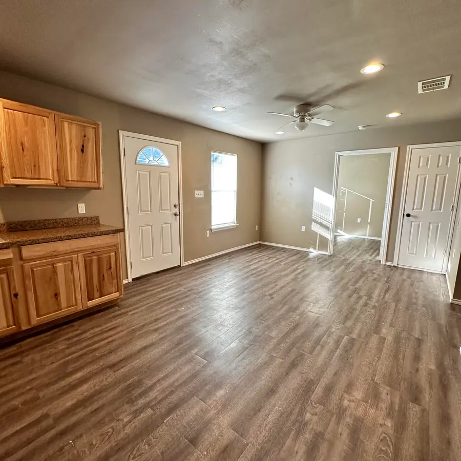 119 36th Street, Lubbock, TX 79404 - #2