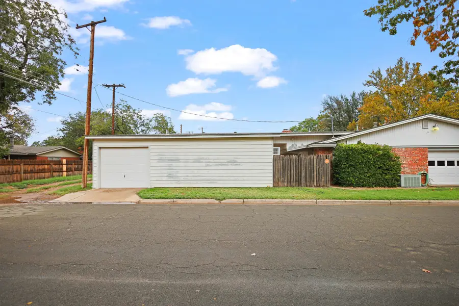 3432 56th Street, Lubbock, TX 79413 - #3