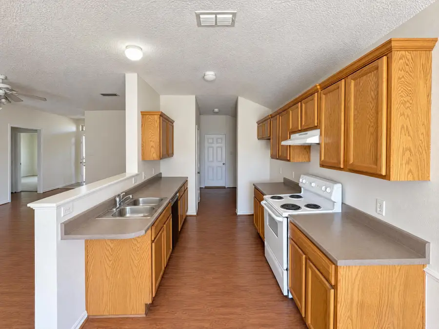 5805 89th Street, Lubbock, TX 79424 - #2