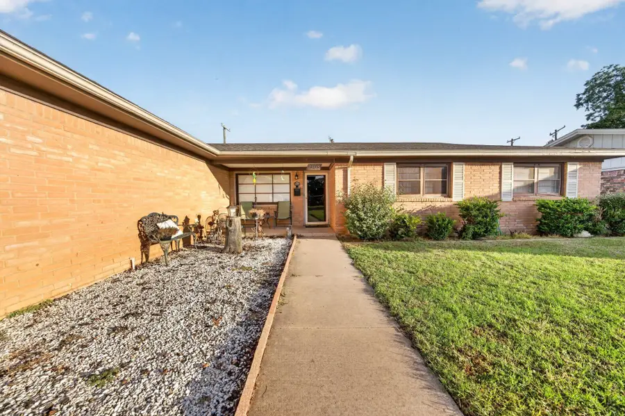 2308 52nd Street, Lubbock, TX 79412 - #2
