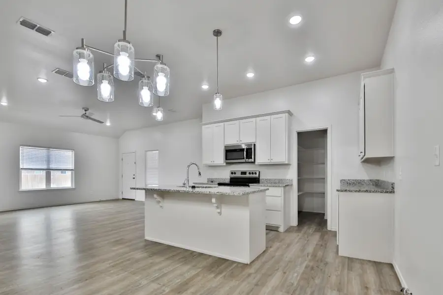5615 Kemper Street, Lubbock, TX 79416 - #3