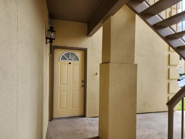 9804 Cantera Ct, Laredo, TX 78045