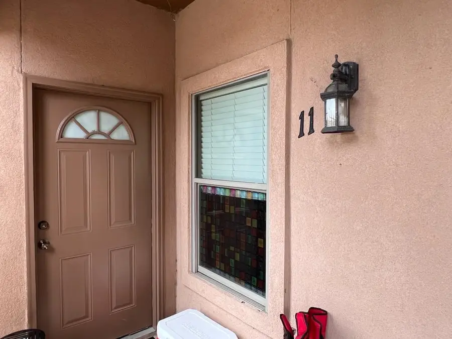 9809 Sterling Lp, Laredo, TX 78045 - Image #2