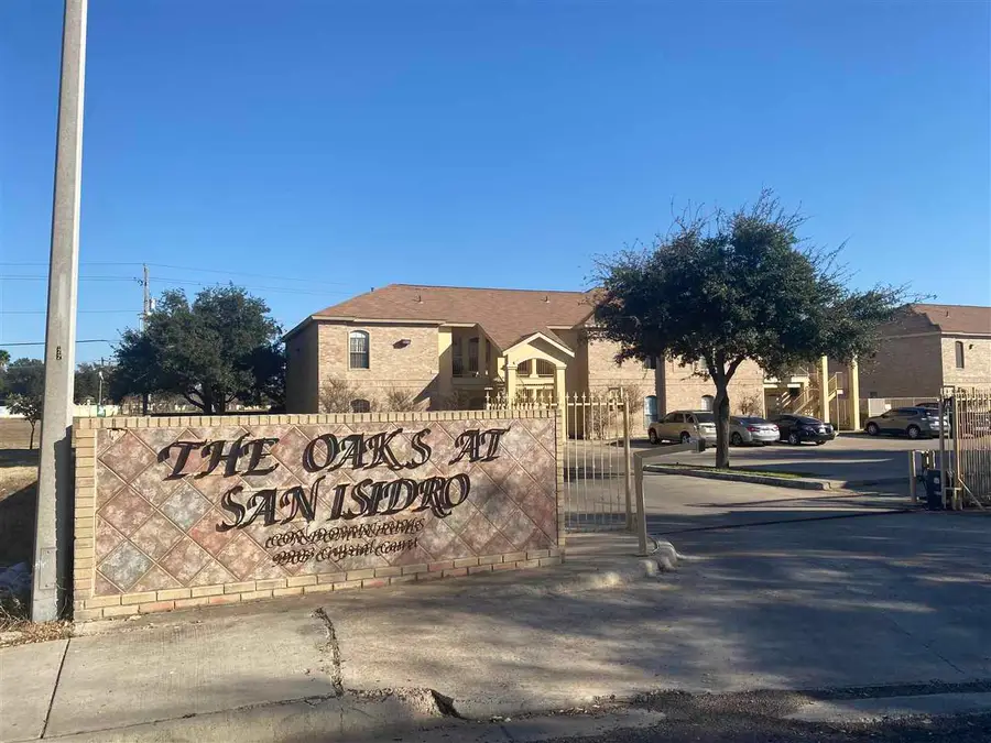 9903 Crystal Ct, Laredo, TX 78045 - Image #3