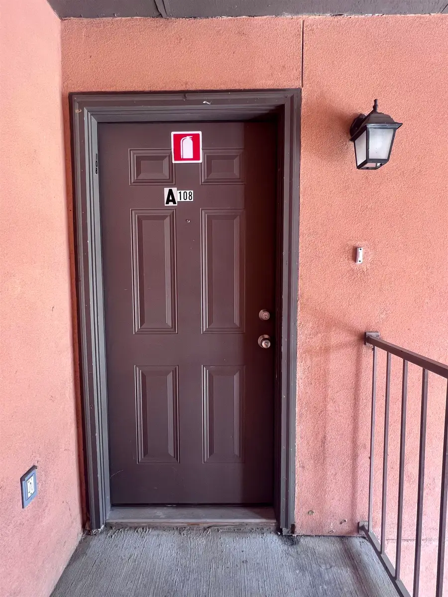 408 Shiloh Dr, Laredo, TX 78045 - Image #3