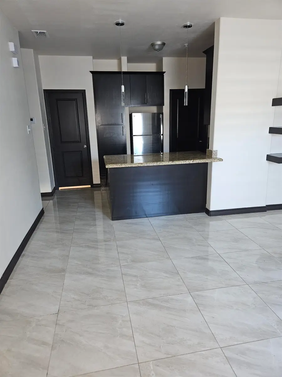 2907 Clark Blvd, Laredo, TX 78043 - Image #2