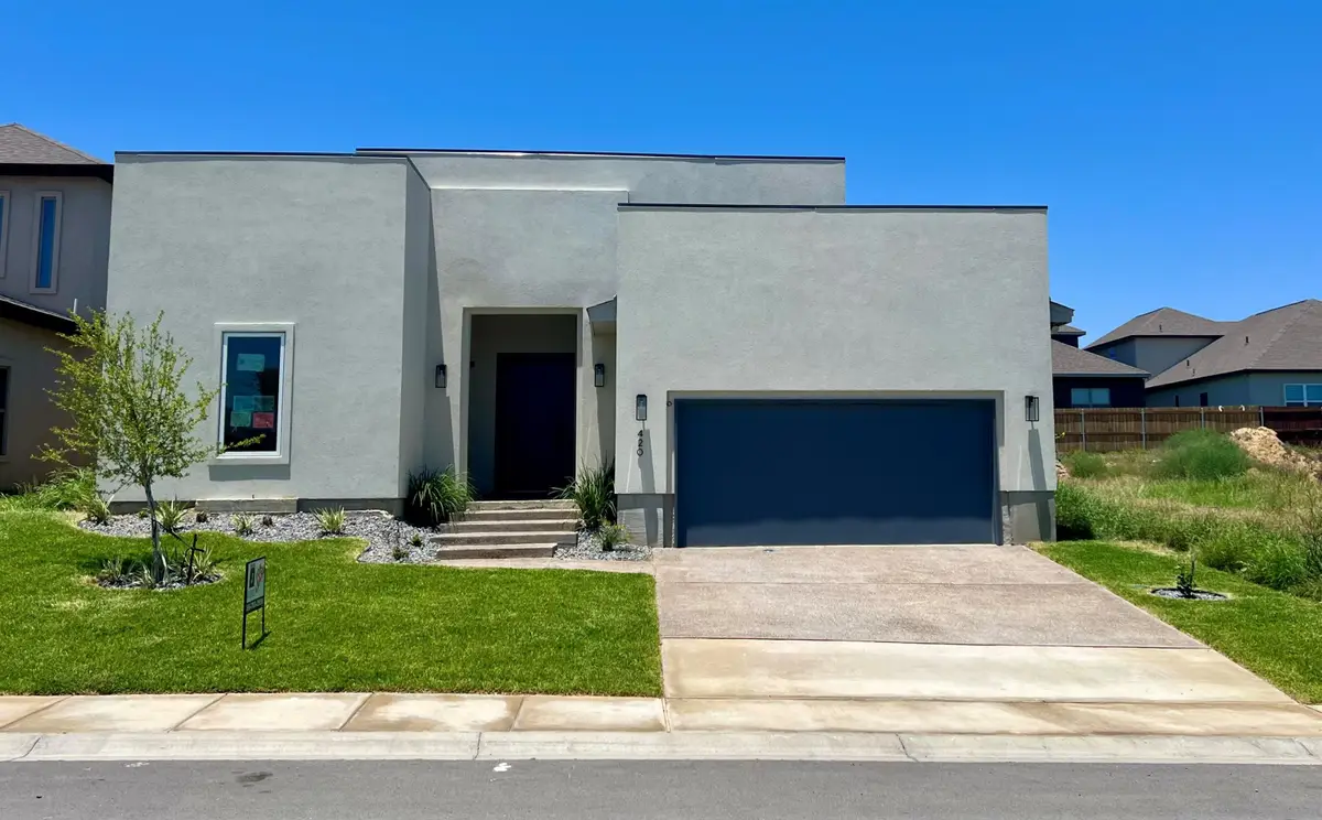 420 Placido Dr, Laredo, TX 78045 - Image #1