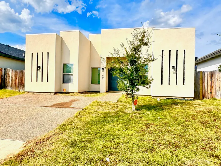 1009 La Muralla St, Laredo, TX 78046 - #3
