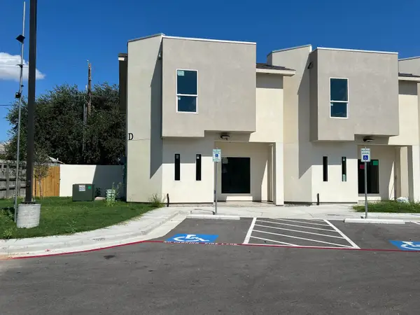 504 Gale Ct, Laredo, TX 78041