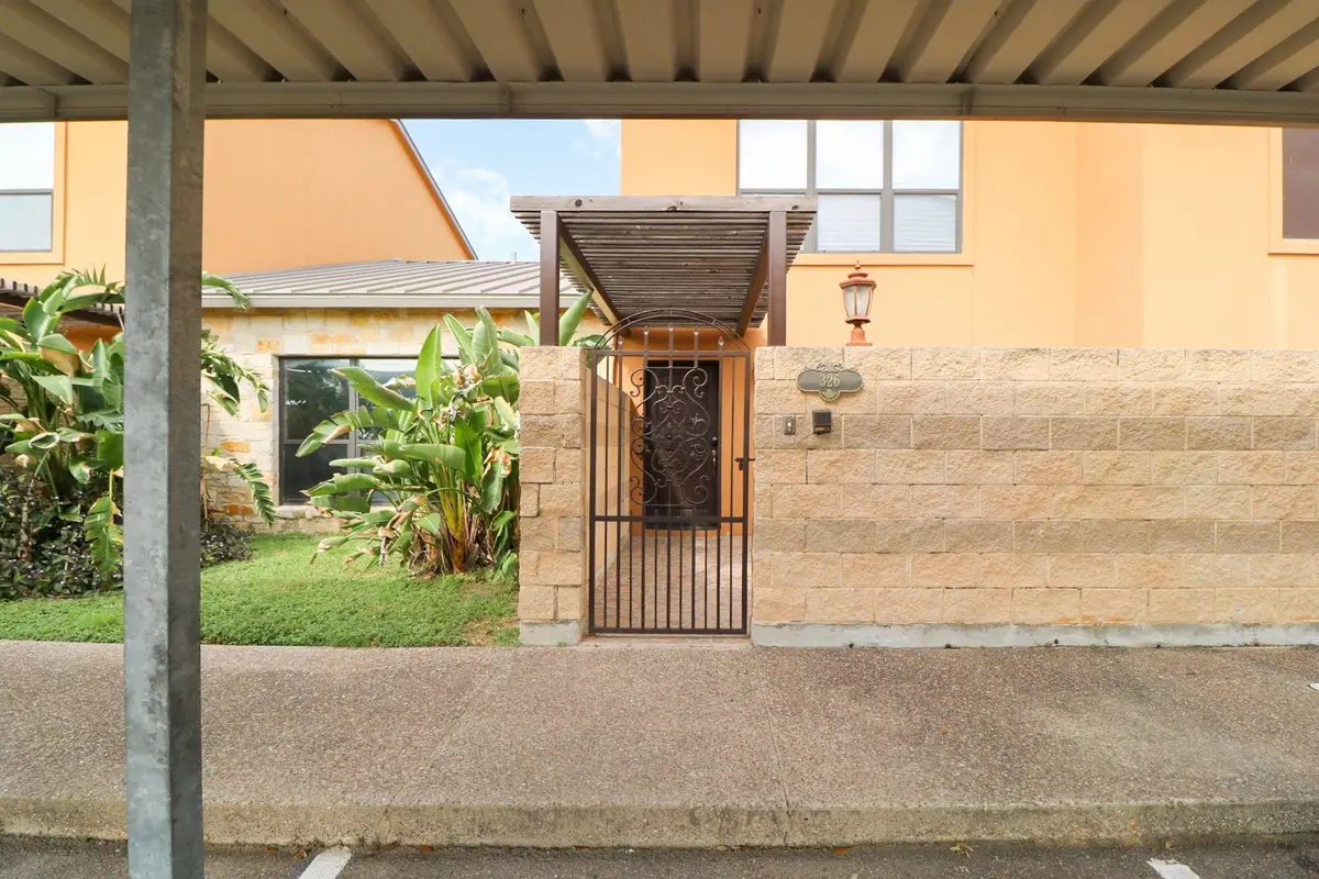 1609 Saldana Ave, Laredo, TX 78041 - #1