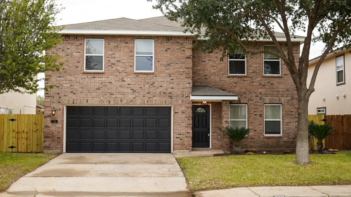 710 Starling Creek Lp, Laredo, TX 78045 - Image #1