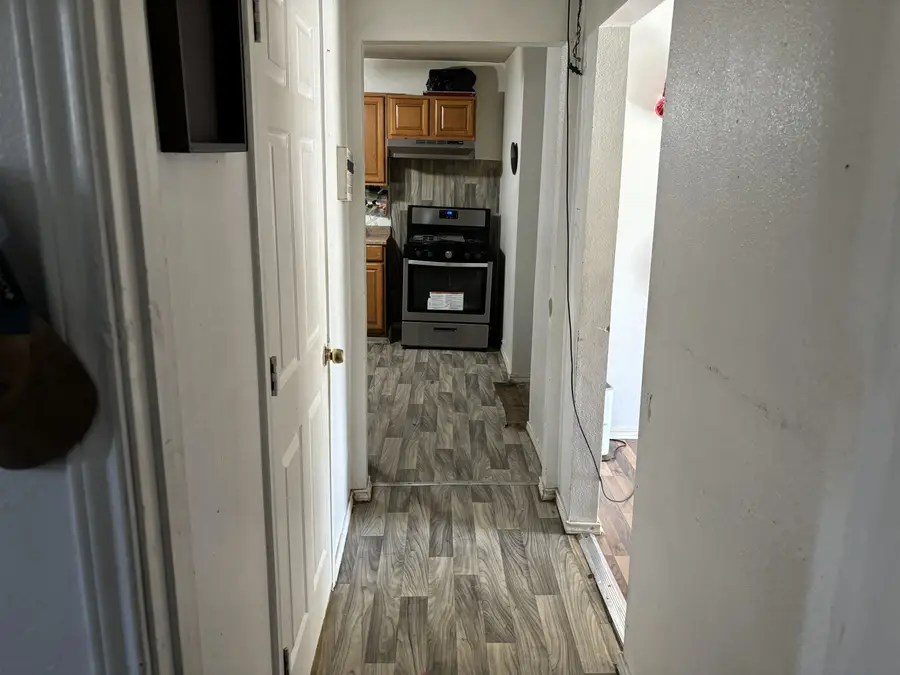 916 Guerrero St, Laredo, TX 78043 - Image #2